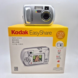 Kodak EasyShare C300 3.2MP Digital Camera Silver Boxed - Tested & Working - Picture 1 of 12
