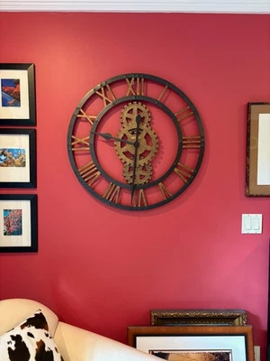 Howard Miller Crosby Reloj de Pared Gran Tamaño Aspecto Industrial Reloj de Metal Apenas Usado Foto 1 de 4