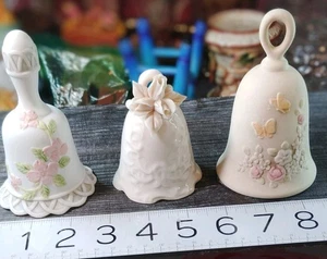 3 Vintage Flower Bells Japan Lefton Ceramic Bisque Retro Bells Lot Of 3 - Picture 1 of 10