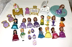 28 Pezzi Disney Principessa Sofia i Primi Personaggi e Accessori Base Castello Parlante - Foto 1 di 17