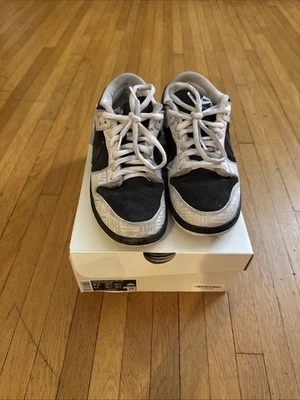 Cabina ajustada Nike Dunk Low Sb talla 9,5 estado moderado Foto 1 de 4