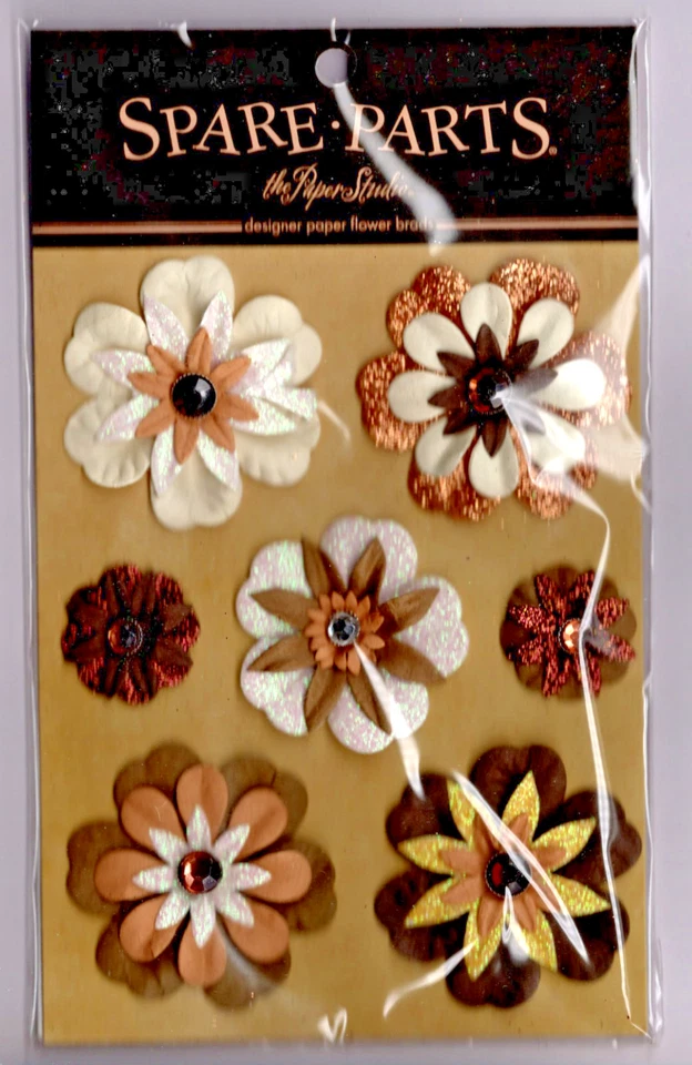 Álbum de recortes The Paper Studio PAPEL MARRÓN/CREMA FLOR BRILLO BRADS (7 PIEZAS) Foto 1 de 1