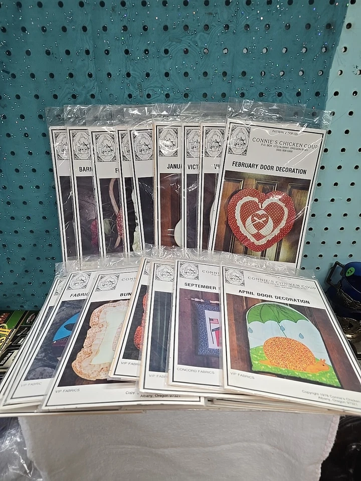 Lot Of 27 Connie's Chicken Coup Patterns, All New-Pillows, Door/Wall Decor, Etc. - Image 1 of 4