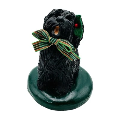Byers Choice Villancico de Navidad Perro Terrier Negro con Pajarita a Cuadros Estatuilla Foto 1 de 4