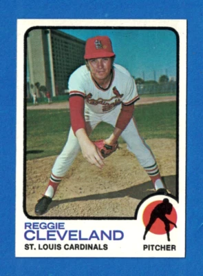 1973 Topps #104 Reggie Cleveland NM-MT *CENTERED* St. Louis Cardinals - Image 1 of 2