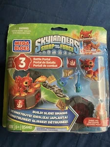 Mega Bloks Skylanders Swap Force Hot Dog 2013 #95440 - Picture 1 of 2