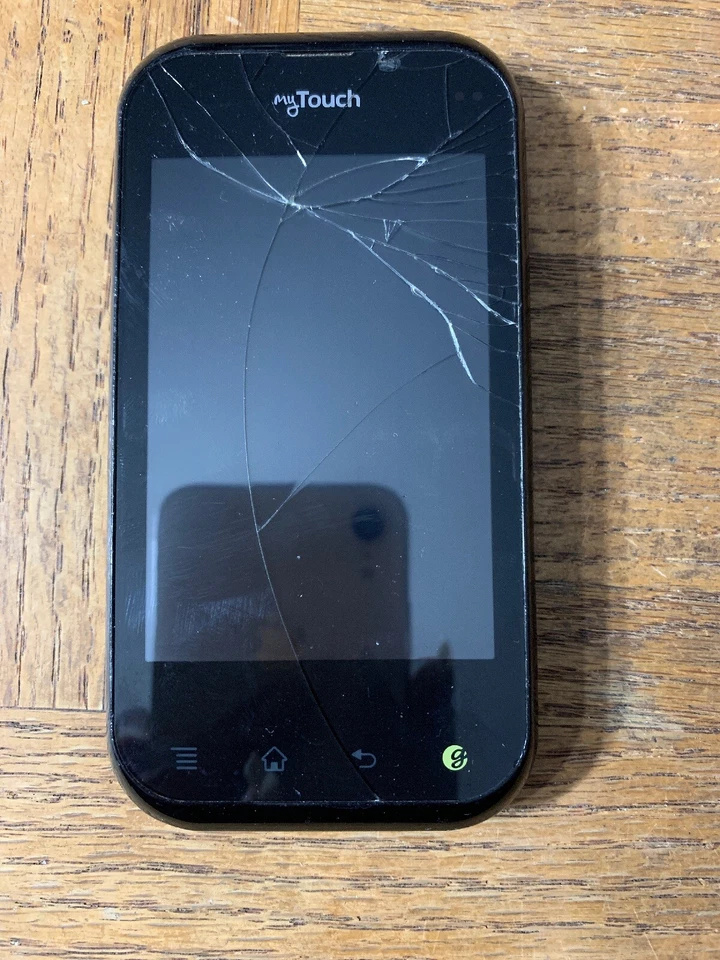 LG Chocolate MG800C - Black (Unlocked) Cellular Phone For Parts Only - Image 1 of 3