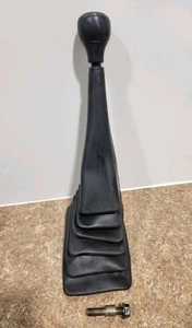 1996 Ford Ranger Manual Stick Shift 5 Speed Transmission Shifter Boot - Picture 1 of 7