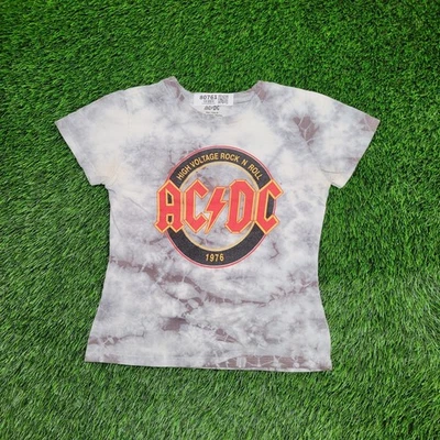 AC/DC 1976 High Voltage Fitted T-Shirt Womens XS/S Y2K Grunge Baby Tee - Изображение 1 из 4