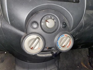 Temperature Control Sedan Fits 12-13 VERSA 1845376 - Picture 1 of 12
