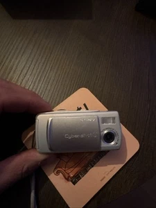 Sony Cyber-Shot DSC-U10 1.3MP MPEG Vintage Y2K Mini Digital Camera - Photo 1/6