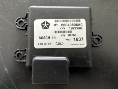 CHRYSLER 300C DODGE NITRO CENTRALINA SENSORI PARCHEGGIO POSTERIORI K56040696AC - Immagine 1 di 2