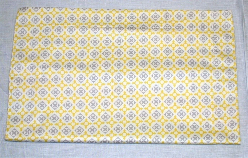 Magnolia Organics 100 % algodón farsa para cuna ~ amarillo gris gráfico ~ 15 x 19 **NUEVO** Foto 1 de 1