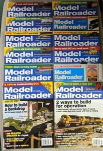 Model Railroader Magazine How To Build A Backdrop How To Build A Rock Cut AB X12 - Picture 1 of 14