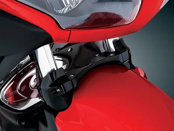 Garfo Kuryakyn preto brilhante geração 2 (ea) - Imagem 1 de 1