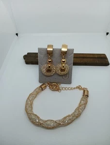 Sparkling Gold Tone Mesh Stardust Style Bracelet, Clear Crystals And Earrings  - Picture 1 of 4
