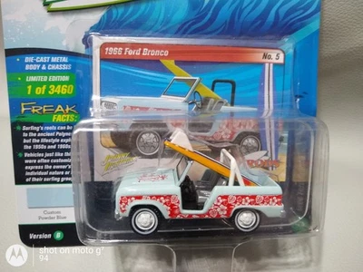 Johnny Lightning Street Freaks Surf Rods 1/64 1966 Ford Bronco Beach Surf Boards - Image 1 of 4