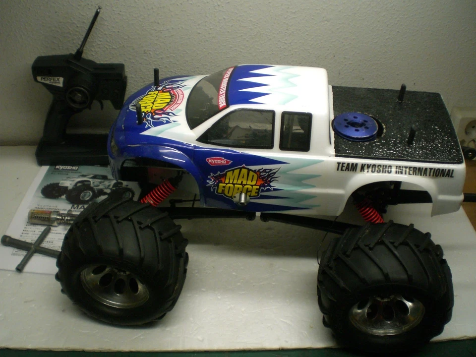 Kyosho Mad Force Monstertruck 4 WD Nitro Neuwertig - Bild 1 von 4