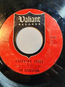 THE ASSOCIATION - STANDING STILL/PANDORA'S GOLDEN HEEBIE JEEBIES GOOD+ F308 - Picture 1 of 2
