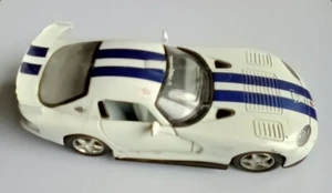 Dodge Viper GTSR White Kinsmart 1:36 Pull Back & Go - Picture 1 of 1