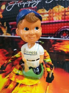 Vintage MILWAUKEE BREWERS Bobblehead VERY RARE HARD TO FIND...#95  - Picture 1 of 12