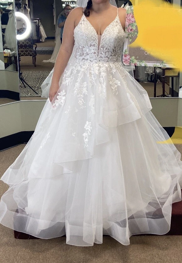 Vestido de novia romántico. Talla 12/14. ¡Nuevo! Foto 1 de 1