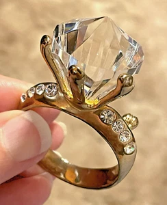 Riesiger Retro Faux Diamant facettierter Kristall Ring Stein goldfarben Brosche atemberaubend! - Bild 1 von 11