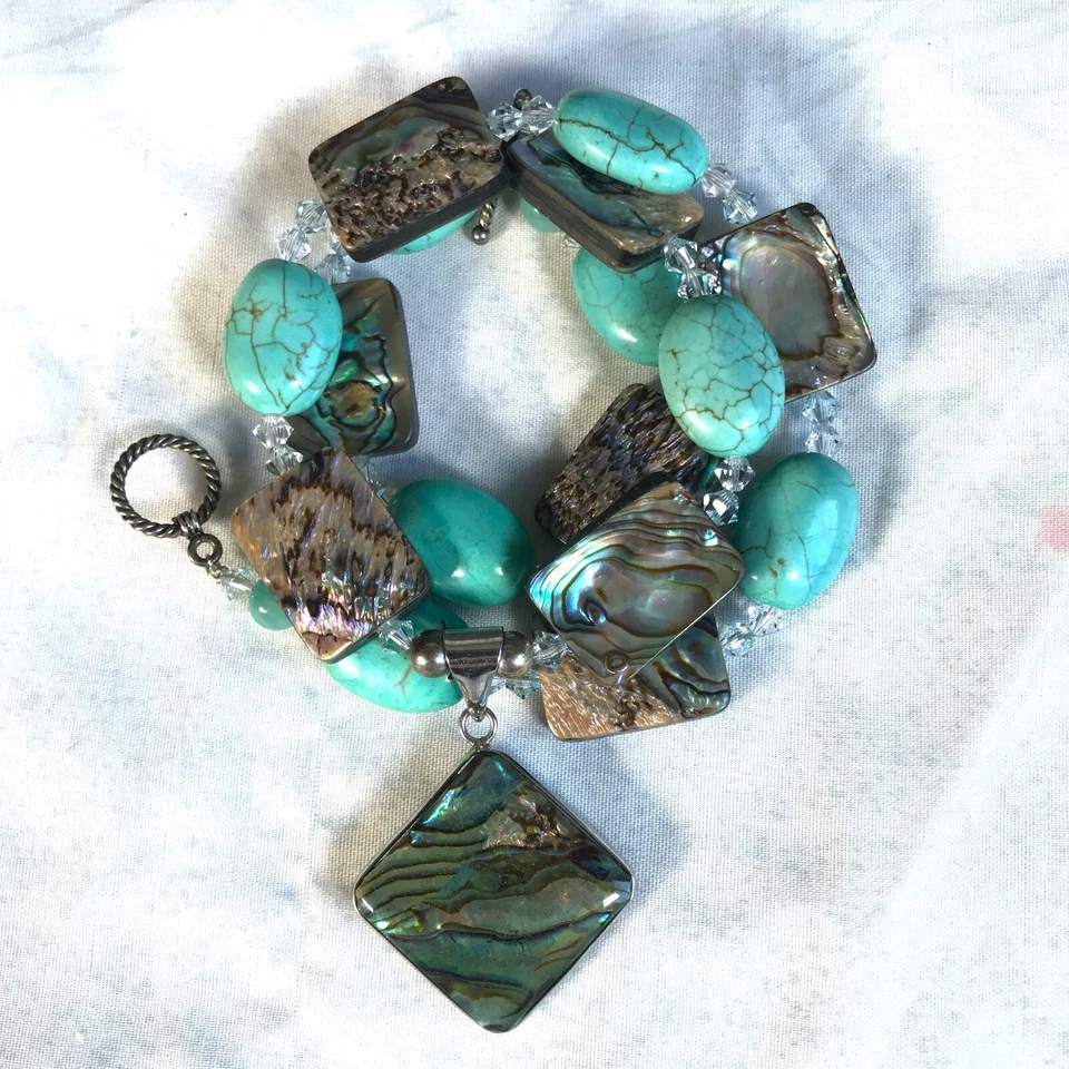 Ожерелье с подвеской из абалона и окрашенной бирюзы хоулит силиконовые хрустальные бусины ремесленник - Изображение 1 из 1