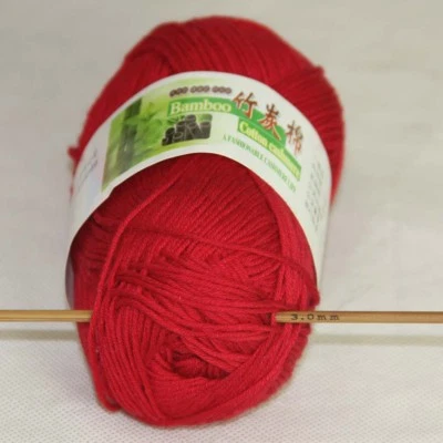 Lo último 1Skein X 50g Bebé Natural Suave Bambú Algodón Tejer Hilo Prendas de Punto Foto 1 de 4