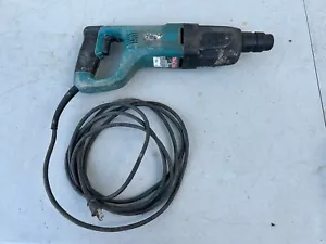 Makita HR2455 Trapano a martello rotante con cavo testato spedizione gratuita - Foto 1 di 9