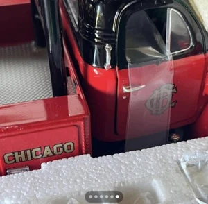 first gear 1/25 Mack Wrecker Chicago fire - Picture 1 of 6