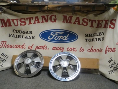 Tapacubos 68 Shelby GT350 68 Tapacubos Shelby GT500 muy bonitos para una sola pregunta Foto 1 de 4