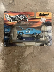 2001 Hot Wheels Select Richard Petty #43 1963 Plymouth Belvedere Limited Edition - Bild 1 von 4