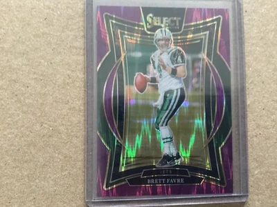 Select 2024 Brett Favre púrpura choque nivel de sala fuera de 360 Foto 1 de 2