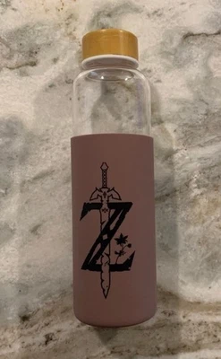 Legend of Zelda Breath of the Wild 16.9oz Poción de Vidrio Botella de Agua Taza Nintendo Foto 1 de 3