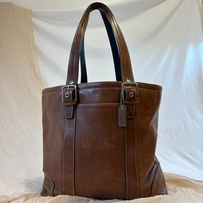 Vintage Coach Brown Hampton Oversized Tote Bag Genuine Leather - Image 1 of 4