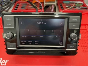 Refurbished 2019 Volkswagen Jetta OEM 6.5" Touchscreen Multi Media Radio - Picture 1 of 15
