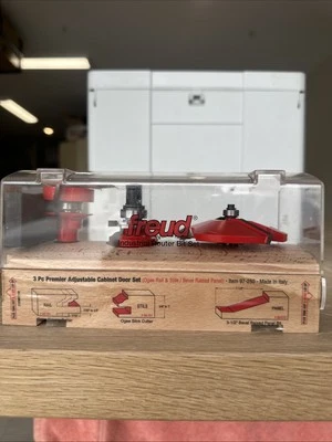 Freud 3pc Panel Ogee Rail Set 97-250 - Image 1 of 2