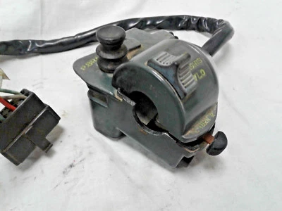 Honda 1979 1980 1981, CM400A, conjunto interruptor izquierdo, 35200-417-671 Foto 1 de 4