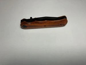 4 1/2” Closed Tacticle With Thumb Stud And Packwood Handle - Picture 1 of 4