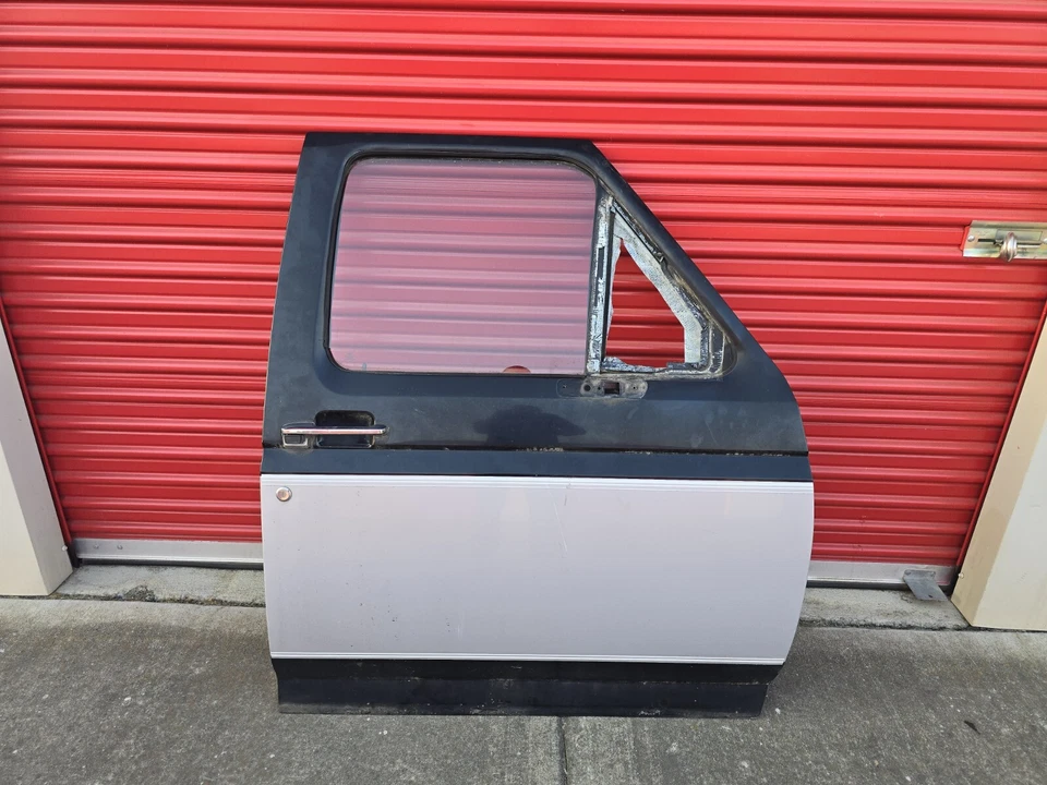 92-96 Ford F150 F250 F350 PUERTA DELANTERA DERECHA DEL LADO DEL PASAJERO OEM BLANCO Y NEGRO V17 Foto 1 de 4