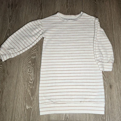 Gap Kids Girls Long Sleeve Ivory/ Pink Shimmer Stripes Velvet Sweater Size Small - Image 1 of 4