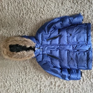 Girls Blue Fur Hooded Puffer Jacket Age 7-8 Years M&S. - Picture 1 of 12