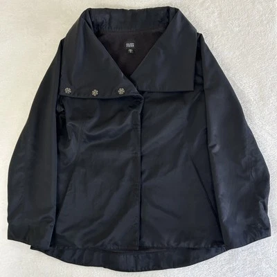 Chaqueta para mujer Eileen Fisher mediana negra asimétrica polar botón a presión Foto 1 de 4