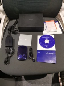 Sony Walkman NW-A3000 viola (20 GB) lettore multimediale digitale retrò - Foto 1 di 15