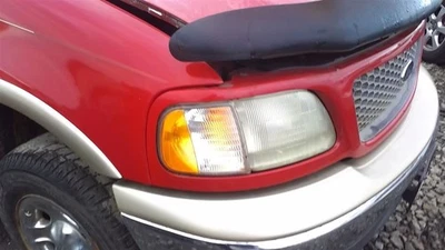 Passenger Corner/Park Light And Lightning Fits 97-03 FORD F150 PICKUP 28942662 Foto 1 de 4