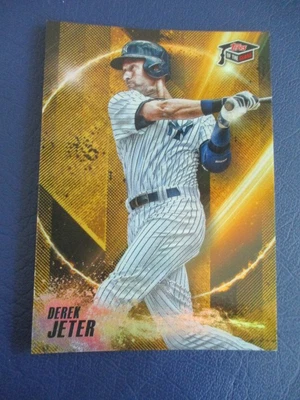 2019 Topps of the Class Greats /299 Derek Jeter #TCG-10 - Image 1 of 2