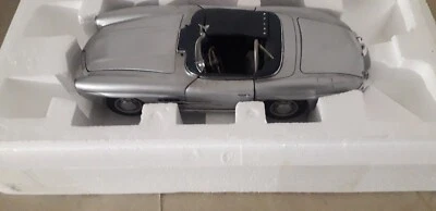 CMC 1:24 Mercedes Benz 300 SLS LIMITED EDITION LEGGI DESCRIZIONE - Immagine 1 di 4