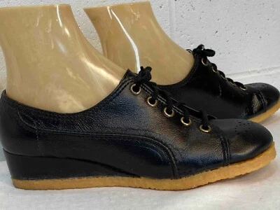 Sz 6.5 NOS Shoes Vtg 60s 70s Oxford Black Wedge Heel Perf Toe Hi Brows Mary Jane - Image 1 of 4