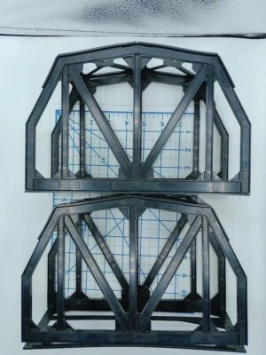 LIONEL #2717 KIT PUENTE EXTENSIÓN CORTA ESCALA 1:48 CALIBRE O 10" LOTE DE 2 Negro Foto 1 de 4